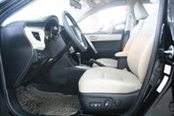 Toyota Corolla Altis 1.8G AT model 2015