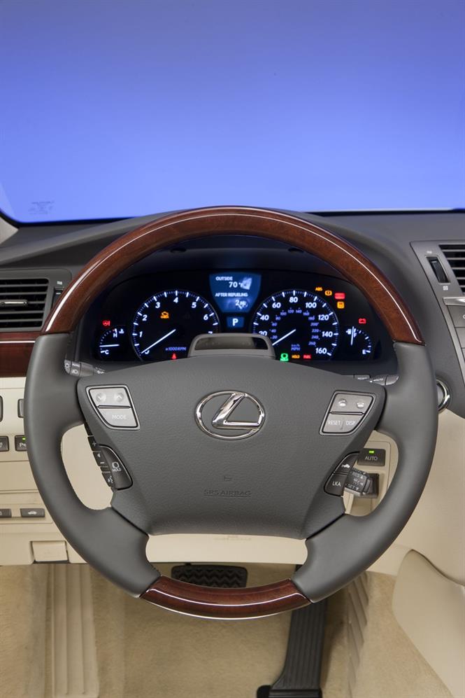 Ảnh Lexus LS 460 2012