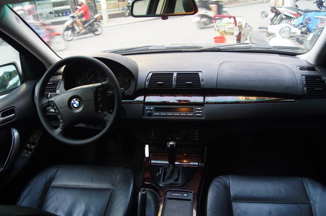 Ảnh BMW X5 2004