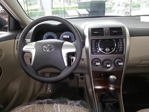 Ảnh Toyota Corolla Altis 1.8 MT 2014