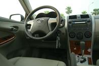 Toyota Corolla Altis 1.8 AT model 2009