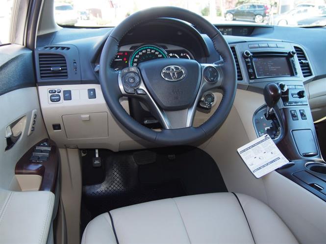 Ảnh Toyota Venza XLE 2.7 AWD 2014