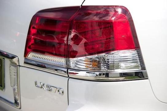 Ảnh Lexus LX 570 2015