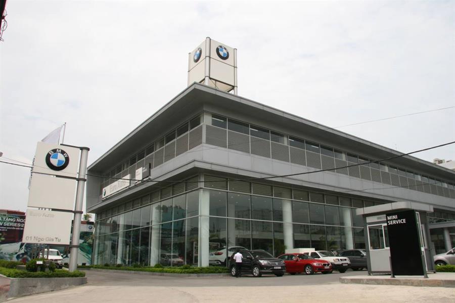 BMW Long Biên