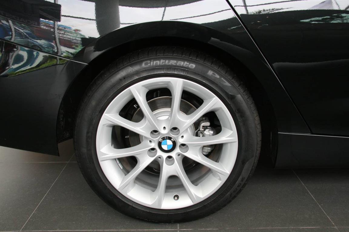 BMW 3 Series 328i GT 2015