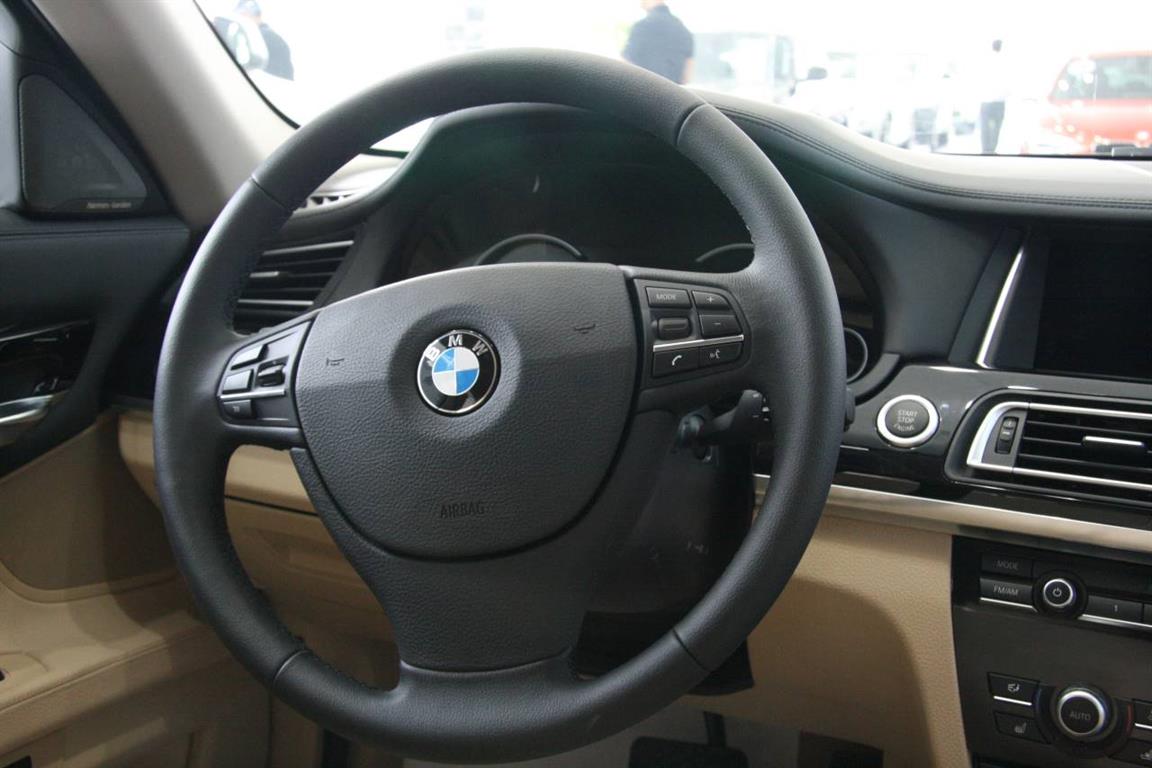 BMW 7 Series 760Li 2015