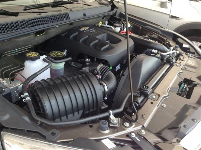 Ảnh Chevrolet Colorado LTZ 2.8 AT 2015