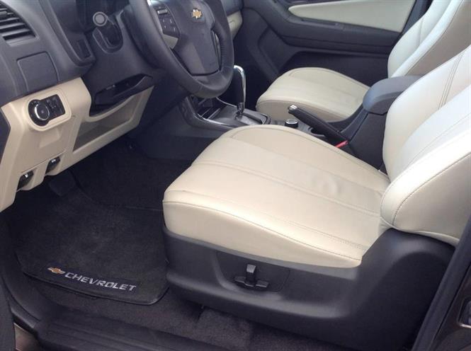 Ảnh Chevrolet Colorado LTZ 2.8 AT 2015