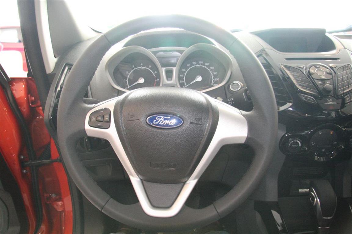 Ford EcoSport 1.5 AT Titanium 2015