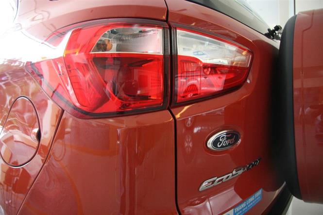 Ảnh Ford EcoSport 1.5 AT Trend 2015