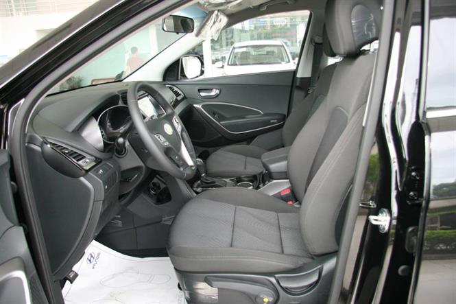 Ảnh Hyundai SantaFe 2.2 2WD 5 chỗ 2015