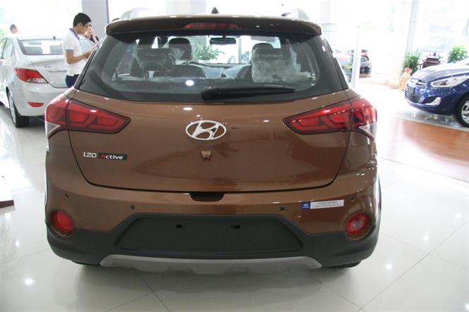 Ảnh Hyundai i20 Active 2015