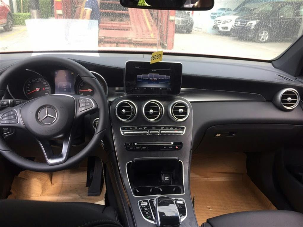 Mercedes-Benz GLC-Class GLC 300 4Matic 2016