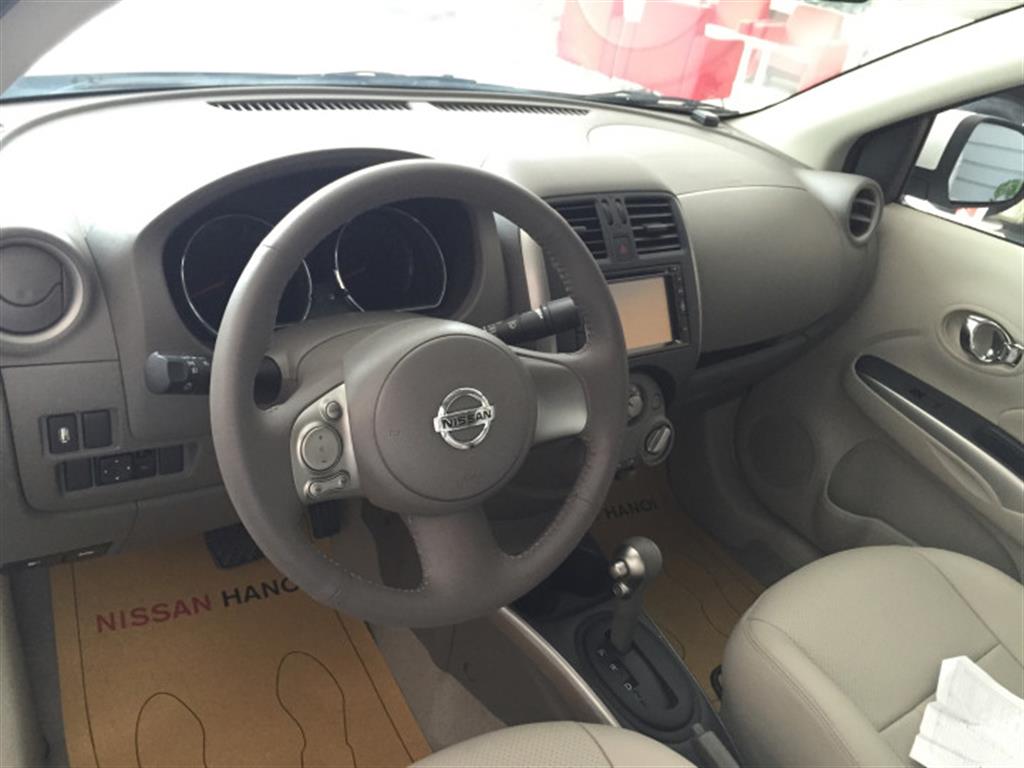 Nissan Sunny XV 2015
