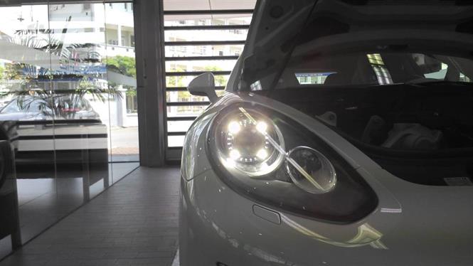Ảnh Porsche Panamera 2015