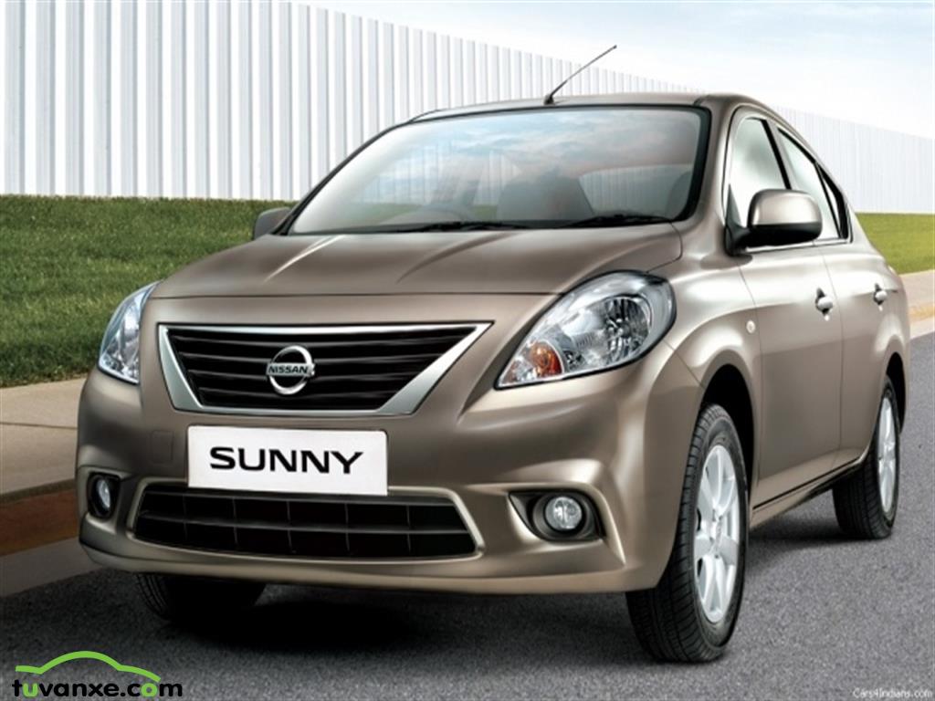 Nissan Sunny XV 2016