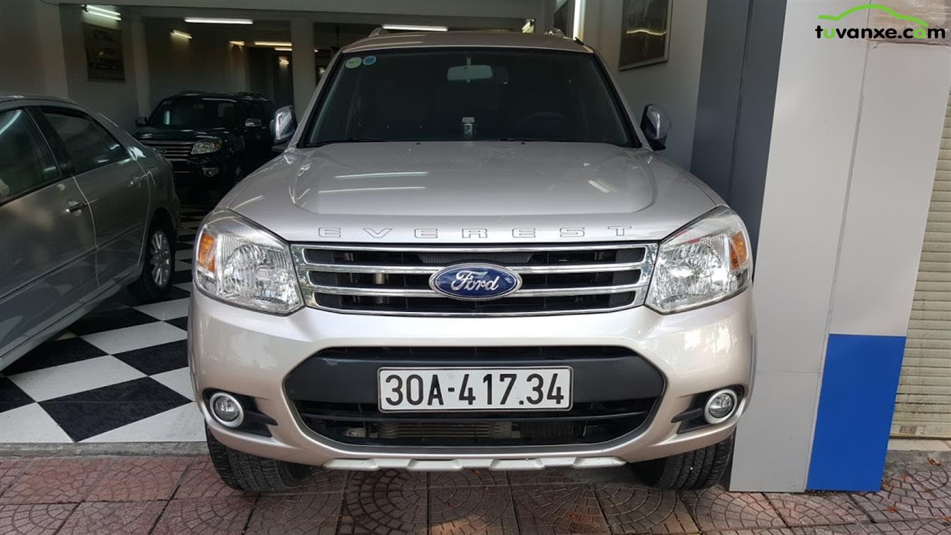 Ford Everest Limited 4X2 2014