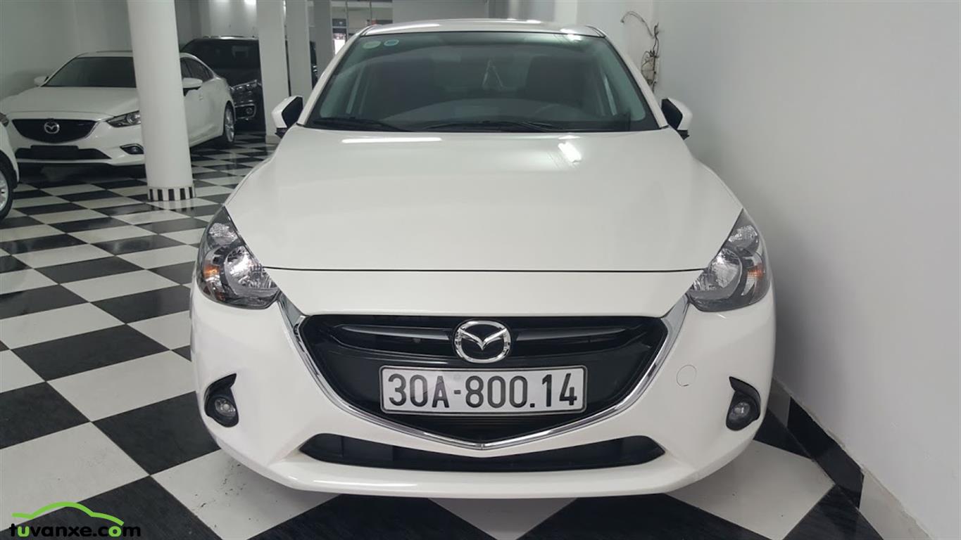 Mazda 2 sedan 2015
