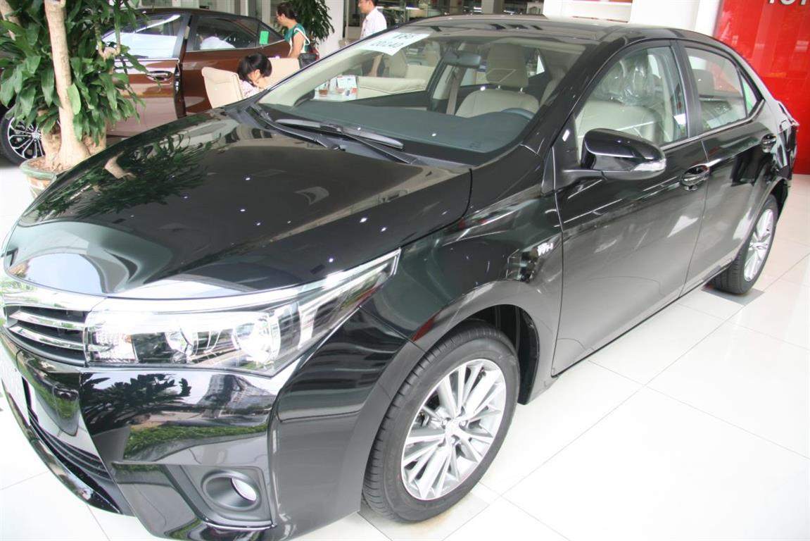 Toyota Corolla Altis 1.8G AT 2015