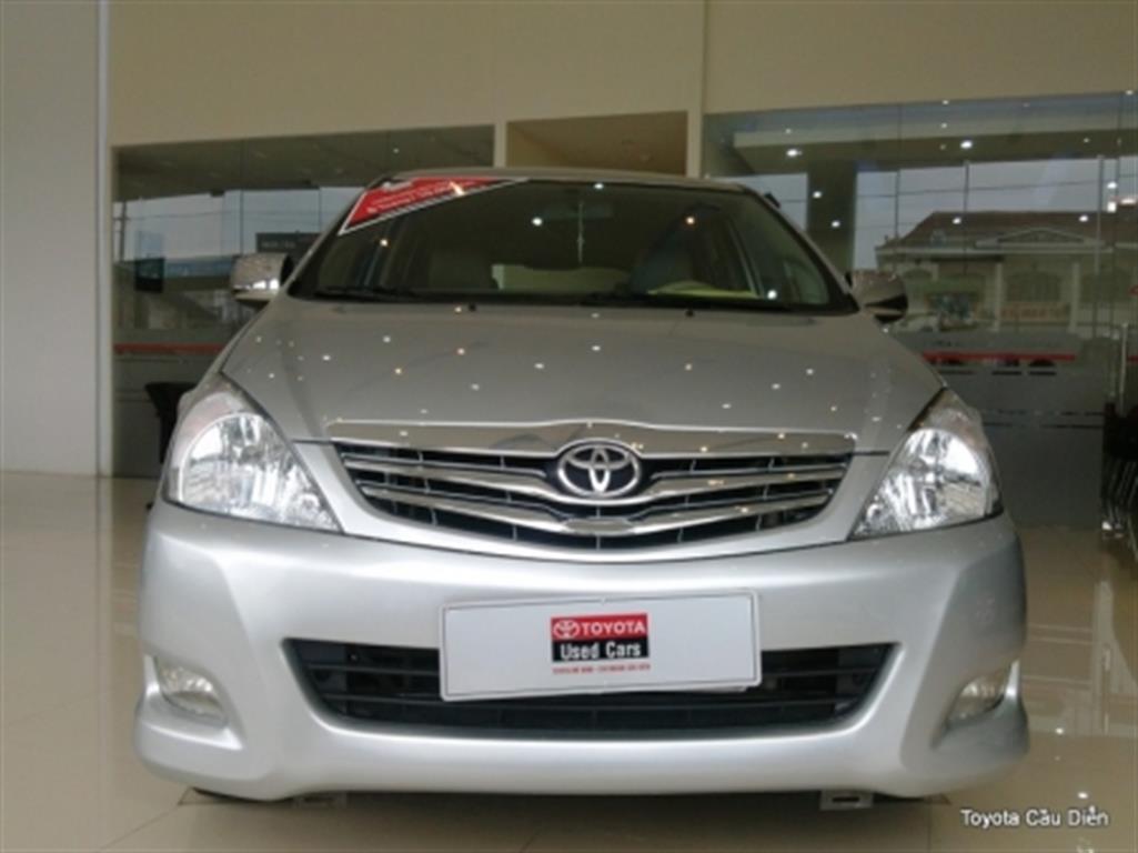 Toyota Innova G model 2009